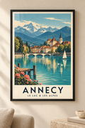 Affiche illustrée Annecy, le lac et les Alpes dans un cadre noir mat